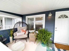 Chic Bayfront Cottages with Kayaking + Crabbing - Image 3