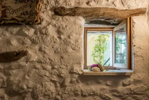 Traditional Cretan Stone House with Ondas - Image 3