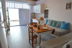 Blue Sea House - Image 5