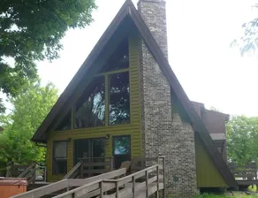 A-frame On The Lake - Image 2