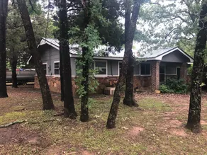 The Cabin - Image 4