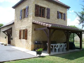 HOUSE WITH GARDEN VILLAGE CENTER - Image 2