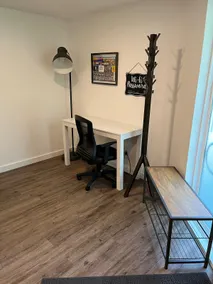 Charming Guest Suite in the Heart of Omaha! - Image 4