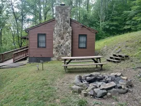 Mountain Breeze Cabin in Syria, VA - Image 2