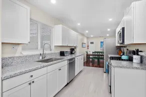 Spacious 4B/2Bth w Great Access to Nat'l Parks - Image 5