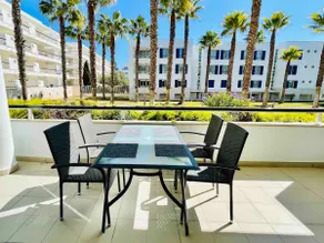 Angies Marina Apartment, includes 2 Free Passes for the Marina Pool - Image 2