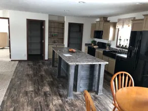 Newer Home in Black Hills Ponderosa Pines - Image 4