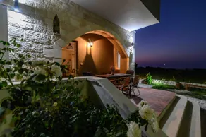 Villa On The Beach Crete Tavronitis Maris Mare - Image 3