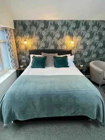 Studio apt No 4City Centre res Parking included - Image 5