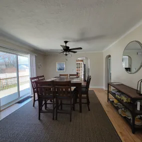 Beautiful lake view, fire pit, fenced, no pet fee! - Image 4