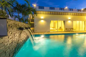 Luxury House in Hua Hin - Image 2