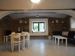 A cottage that has a flair - Image 5