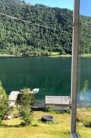 Holiday home with private jetty and fjord access - Image 3