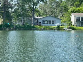 Single Story Lakefront Cabin w/ Panoramic Views - Image 2