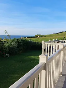 Coastal paradise - Image 2