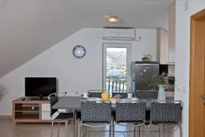 Bright 2 Br Seaside Stuning Seaview Penthouse Apartment With Balcony,  80m2 - Image 5