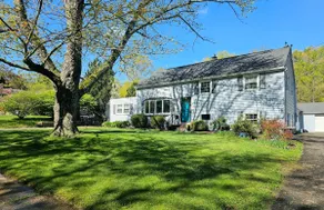 Family Oasis 4bd/2ba Private Yard & POOL! - Image 2