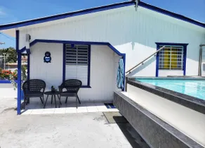 Private Roof with Pool and Garden - Image 3
