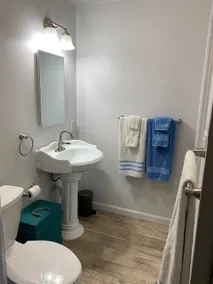 Private Apartment with Kitchenette! - Image 2