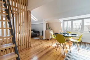 Sunny Studio in City Center - Image 2