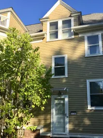 Grande suite ensoleillée au sommet du manoir victorien de Corning, quartier agréable, près de la ville - Image 3