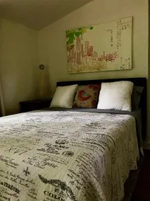 Peaceful Garden Flat/Washer-Dryer/Close 2 Downtown - Image 3
