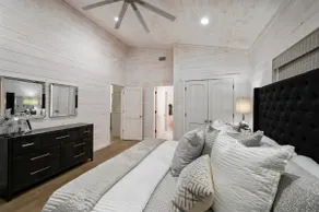 The Modern Luxurious Mystic Love Cabin - Image 4