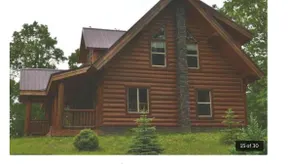Cozy and Private Log Cabin! - Image 3