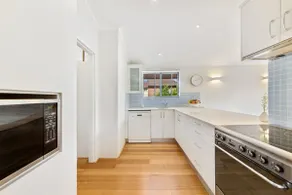 Tranquil Avoca Beachside Living - Image 4