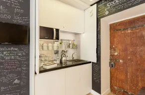 Colosseum Designer Suite Condo - Image 3