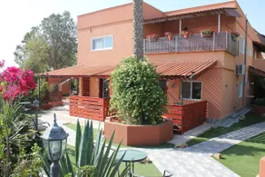 Dead Sea Sun Guest House - Twin Room - Image 4