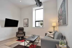Downtown Views, Two Bedroom Condo with Kitchen - Image 2
