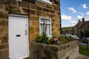Tiny one Bedroom Traditional Cottage for two - Image 3