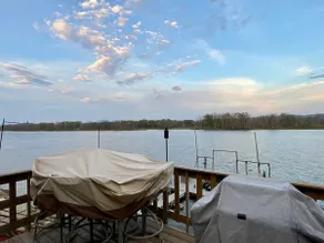 Waterfront River Home - Image 5