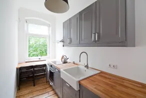 Magnificent turn of century flat (legal) - Image 2