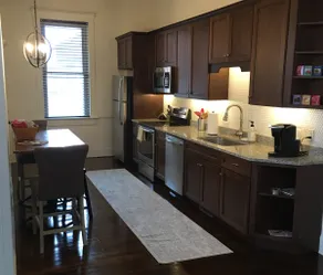 1 Bedroom Hideaway in Historic Downtown Owensville - Image 2