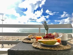White House - Wonderful 4pax by the Sea - Free Wifi - Image 2