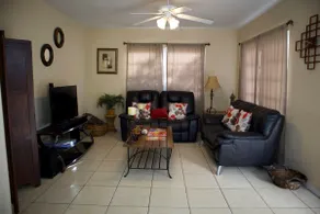 West Tampa Home close to Bucs Stadium & Downtown - Image 5