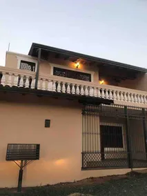 Cheerful fifth with swimming pool and courts - Image 2