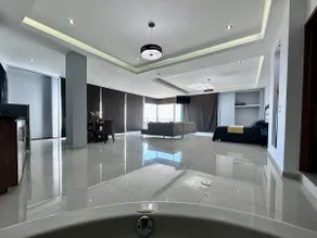Exclusive penthouse, hot tub - Image 2