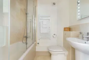 A luxury one bed two storey countryside cottage - Image 4