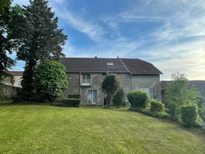 Large home in the countryside - Image 2