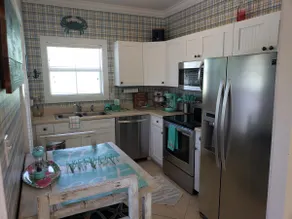 Updated Coastal Chic Villa @ Purple Parrot Resort - Image 3