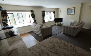 Winwood Apartment - Image 2