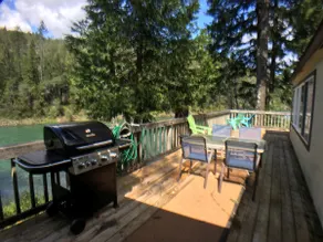 BMH Beautiful Place on the Smith River! - Image 4