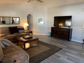 Sunny Yuma Vacation House - Image 2