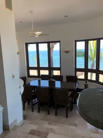 Mansion on secluded beach, private chef available - Image 4