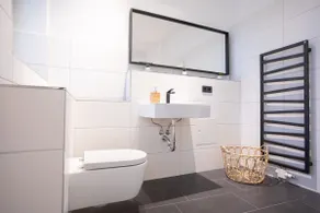 Modern Loft with Sandstone Vaults + Free Parking - Image 3