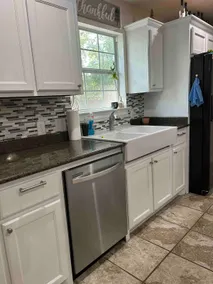 Cozy 3bd/2bath near downtown - Image 5