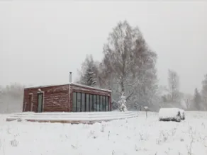 Cosy cabin on a wild meadow - Image 3